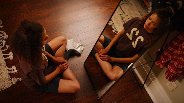 Джинни и Джорджия 1 сезон 2 серия