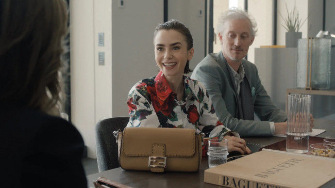 Эмили в Париже 5 сезон 2 серия